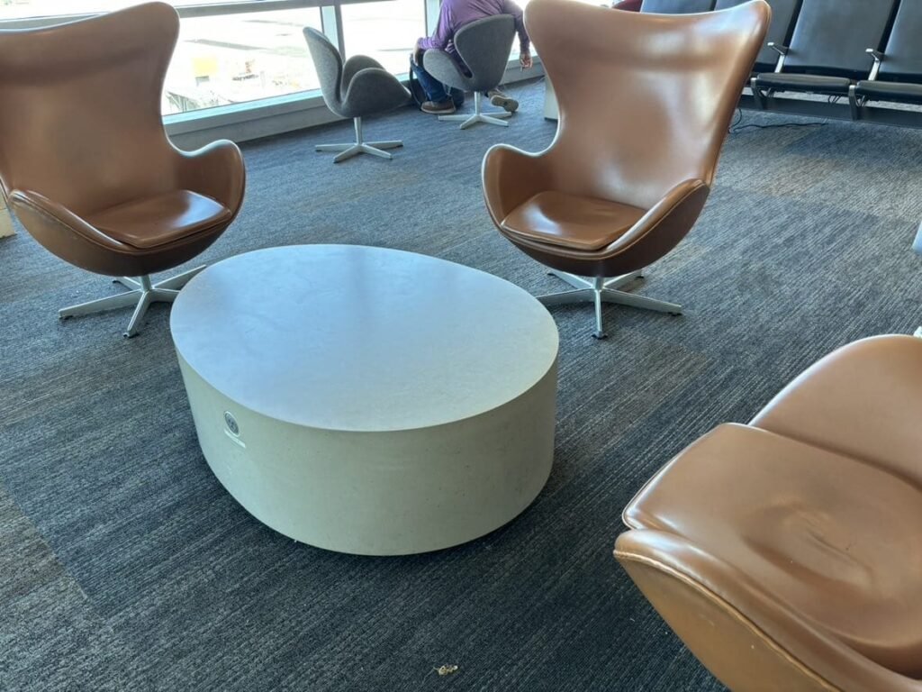 charging stations and stools at the airport solid surface material (6)